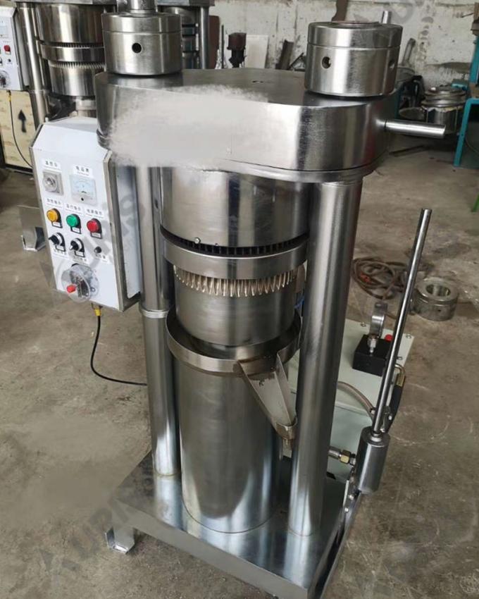 Máy ép dầu thủy lực mè dọc Trà óc chó Xem ép đùn hoa hướng dương 5