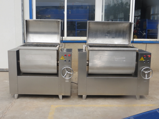 Máy trộn thịt 120kg Máy nhồi xúc xích có động cơ cho bò