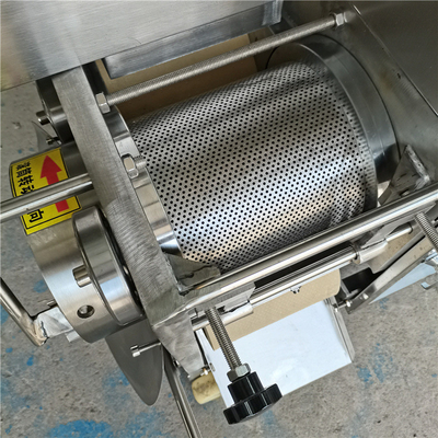 Máy tách xương Máy cắt thịt 1.5kw Máy ​​chế biến cá