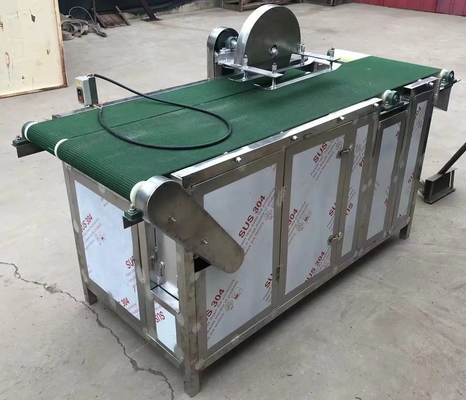 Máy làm xúc xích bằng điện 304 Máy móc dây chuyền sản xuất xúc xích 500kg / H không gỉ