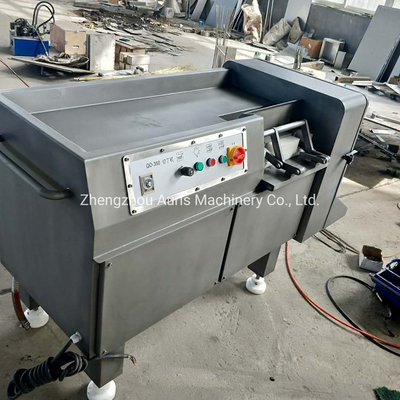 Máy cắt thịt đông lạnh 500kg / H Máy cắt thịt bò đông lạnh 2,25kw