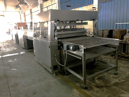 Máy phủ sô cô la tự động Sss304 Làm mát đường hầm kẹo Enrober